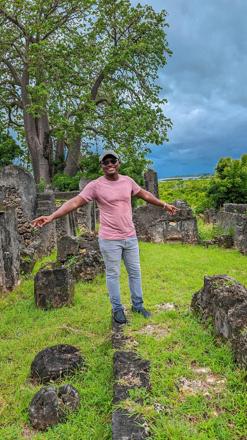 Tongoni Ruins photo 16
