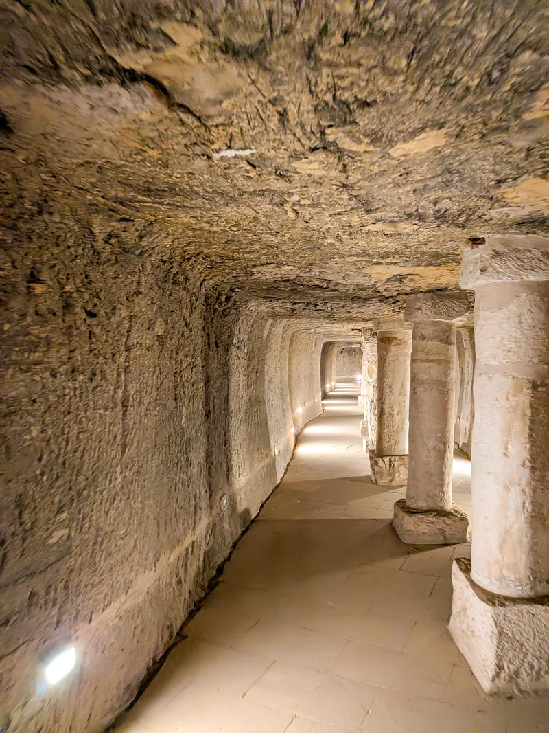 Step pyramid of Djoser photo 7